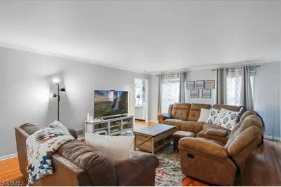 58 Musiker Ave, Randolph Township, NJ 07869 - Photo 13