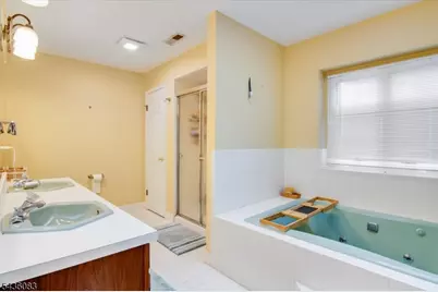 58 Musiker Ave, Randolph Township, NJ 07869 - Photo 25