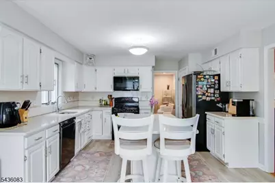 58 Musiker Ave, Randolph Township, NJ 07869 - Photo 17
