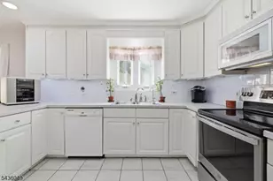 76 Marble Hill Rd, Liberty Township, NJ 07838 - Photo 11