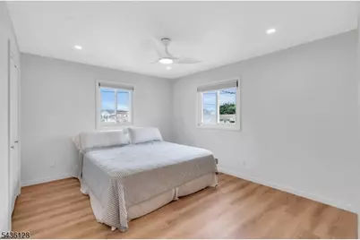 87 Ronald Ave, Berkeley Township, NJ 08721 - Photo 19