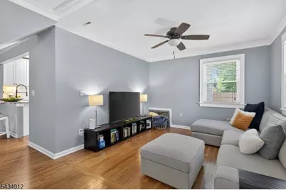 70 Berkley Ave, Woodbridge Township, NJ 07067 - Photo 25