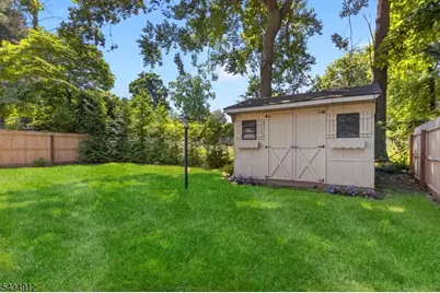 70 Berkley Ave, Woodbridge Township, NJ 07067 - Photo 45