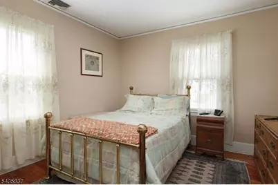 17 Wellesley St, Maplewood, NJ 07040 - Photo 15
