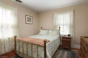 17 Wellesley St, Maplewood, NJ 07040 - Photo 15