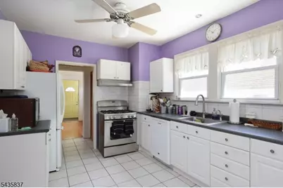 17 Wellesley St, Maplewood, NJ 07040 - Photo 9