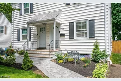 5B Mayfield Pl, Metuchen, NJ 08840 - Photo 1