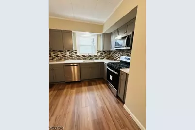 1 Woodside Ave, Little Falls Township, NJ 07424 - Photo 3
