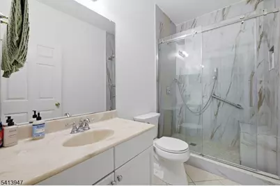 31 Phillip Dr, Parsippany, NJ 07054 - Photo 21