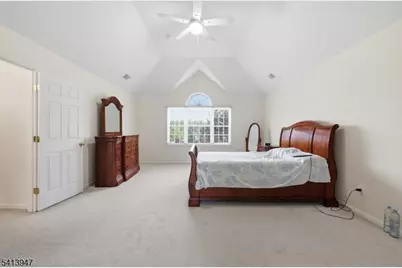 31 Phillip Dr, Parsippany, NJ 07054 - Photo 23