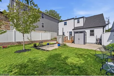91 Charles St, Belleville, NJ 07109 - Photo 21
