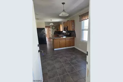 929 Adams Ave, Elizabeth, NJ 07201 - Photo 3