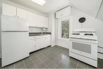 331 Main St, Chatham, NJ 07928 - Photo 25