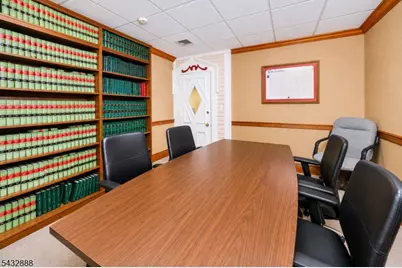 331 Main St, Chatham, NJ 07928 - Photo 9