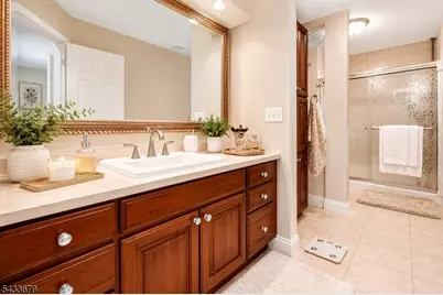 7 Newcastle Ct, Mountain Lakes, NJ 07046 - Photo 15