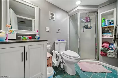 79 Jefferson St, Belleville, NJ 07109 - Photo 23