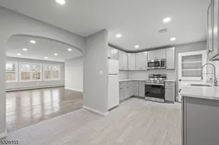 427 Meyersville Rd, Long Hill Township, NJ 07933 - Photo 1