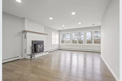 427 Meyersville Rd, Long Hill Township, NJ 07933 - Photo 3