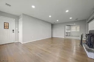 427 Meyersville Rd, Long Hill Township, NJ 07933 - Photo 5