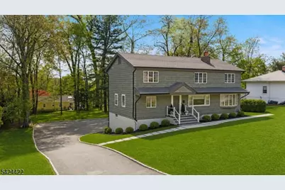 6 Exeter St, Parsippany, NJ 07950 - Photo 3
