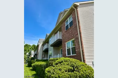32 Rebecca Rd, East Hanover Township, NJ 07936 - Photo 3