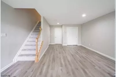 451 Hartford Dr, Nutley, NJ 07110 - Photo 13