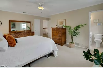 205 Haddenfield Rd, Clifton, NJ 07013 - Photo 15