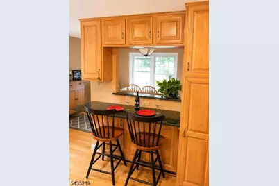 3D Heritage Dr #D, Chatham Township, NJ 07928 - Photo 5