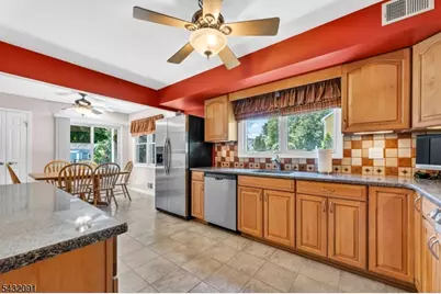 1 Wyckoff Way, Hillsborough Township, NJ 08844 - Photo 9