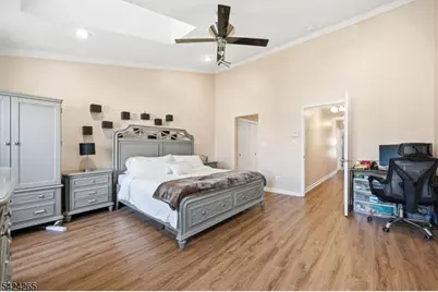 424 Hartford Dr, Nutley, NJ 07110 - Photo 27