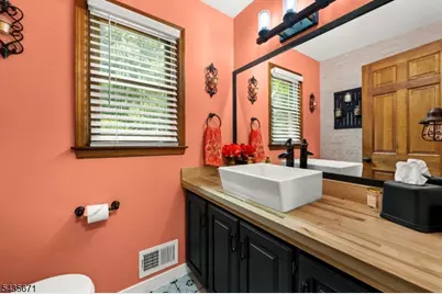 5 Jenny Jump Ct, Raritan Township, NJ 08822 - Photo 15