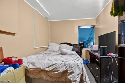 26 Clinton Pl, Newark, NJ 07108 - Photo 17