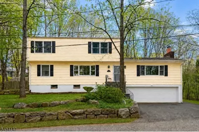 33 Brooksyde Ave, Ringwood, NJ 07456 - Photo 1