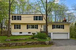 33 Brooksyde Ave, Ringwood, NJ 07456 - Photo 1