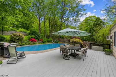 33 Brooksyde Ave, Ringwood, NJ 07456 - Photo 33