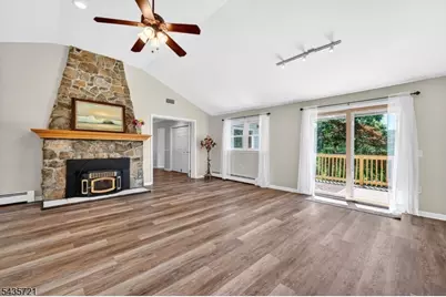 24 Skytop Rd, Washington Township, NJ 07853 - Photo 23