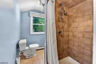24 Sky Top Rd, Washington Township, NJ 07853 - Photo 15