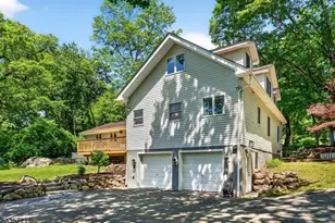 24 Sky Top Rd, Washington Township, NJ 07853 - Photo 31