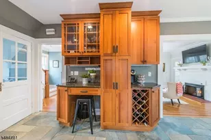 2 Inness Pl, Glen Ridge, NJ 07028 - Photo 9