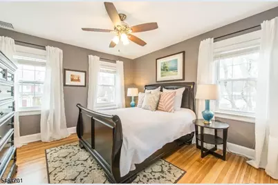 2 Inness Pl, Glen Ridge, NJ 07028 - Photo 11