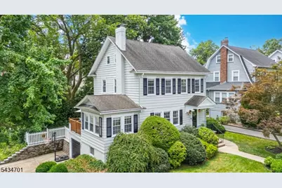 2 Inness Pl, Glen Ridge, NJ 07028 - Photo 23
