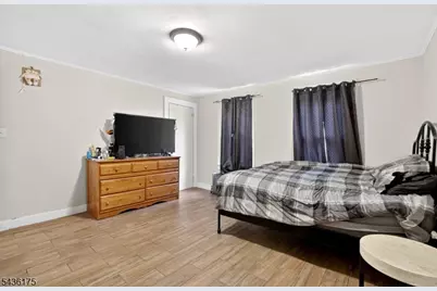 527 Valley St #2, Orange, NJ 07050 - Photo 35