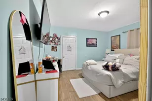 527 Valley St, Orange, NJ 07050 - Photo 15