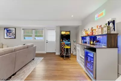 6 Davis St, Cranford Township, NJ 07016 - Photo 21