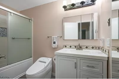 7 Sussex Court, Bedminster Township, NJ 07921 - Photo 23