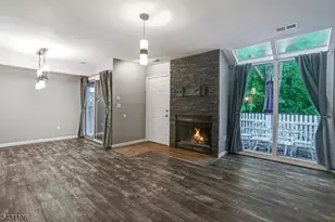 7 Sussex Ct, Bedminster Township, NJ 07921 - Photo 5