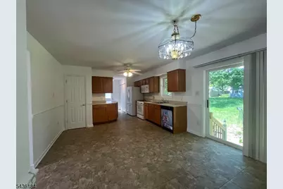 23 Elm St, Oxford Township, NJ 07863 - Photo 7