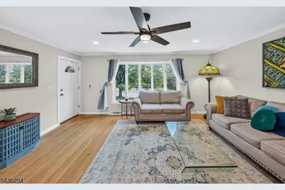 82 Duval St, Bridgewater, NJ 08807 - Photo 7