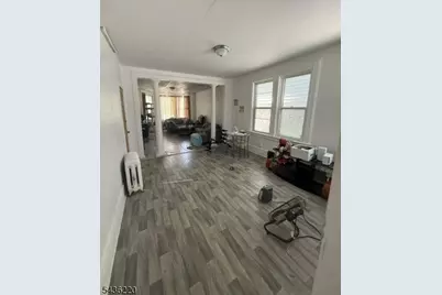 343 7th Ave W, Newark, NJ 07107 - Photo 5