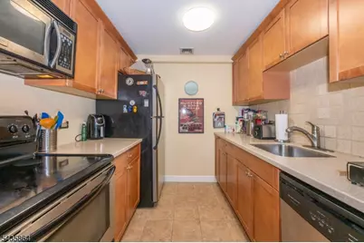 262 Main St #204, Little Falls Township, NJ 07424 - Photo 5